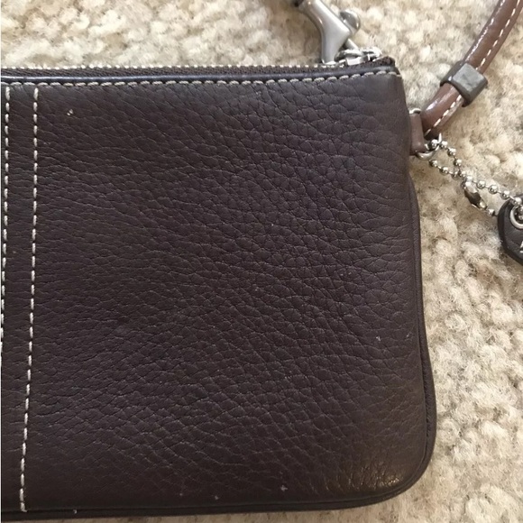 Coach Chelsea brown wristlet Y2K - Picture 8 of 13